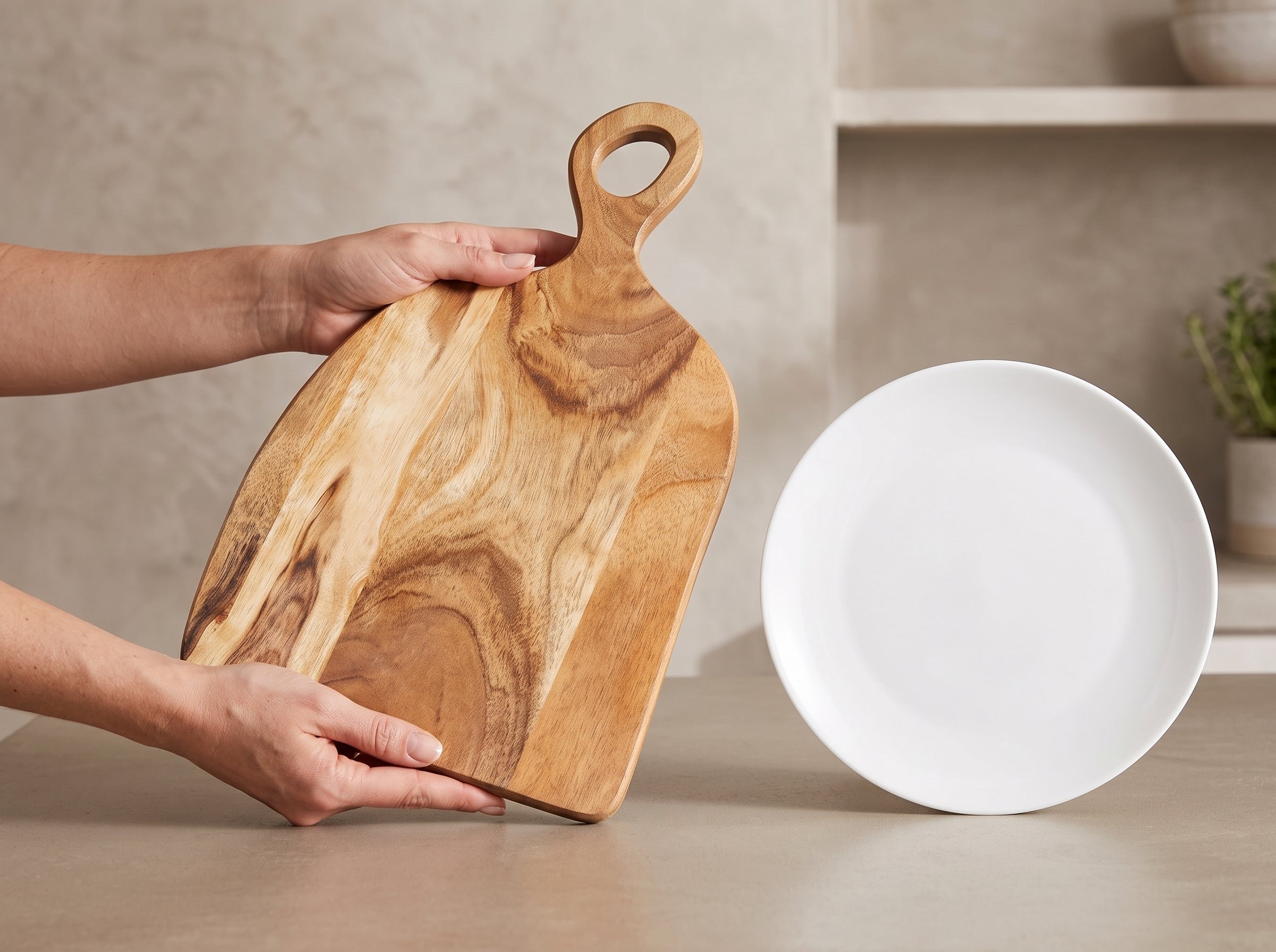 Curved Board with Handle