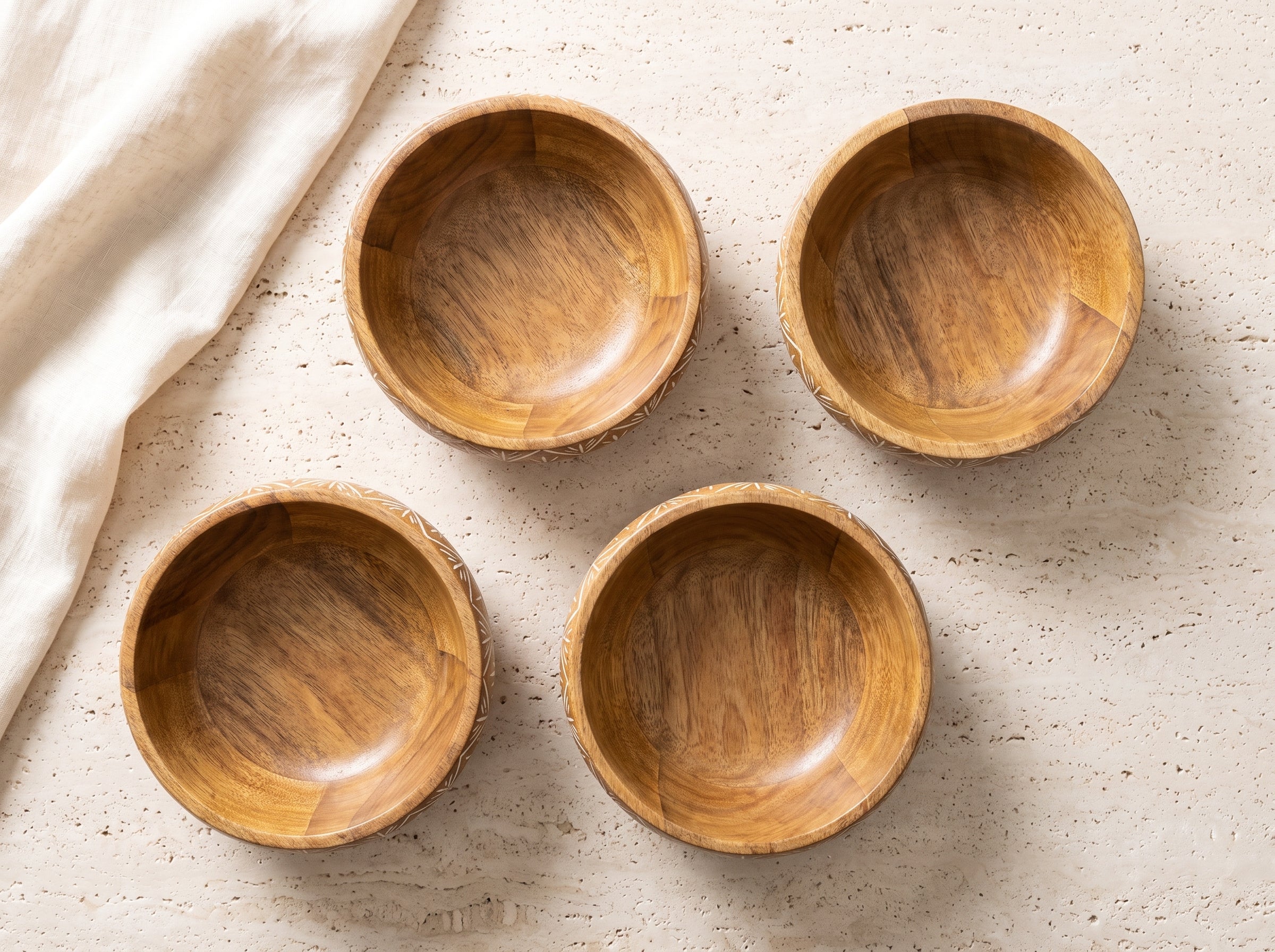 Small Bowl with White Washed Carving, Set of 4