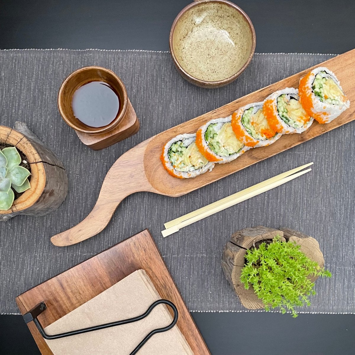 Serving Platter With Curved Handle - Aesthetic Living