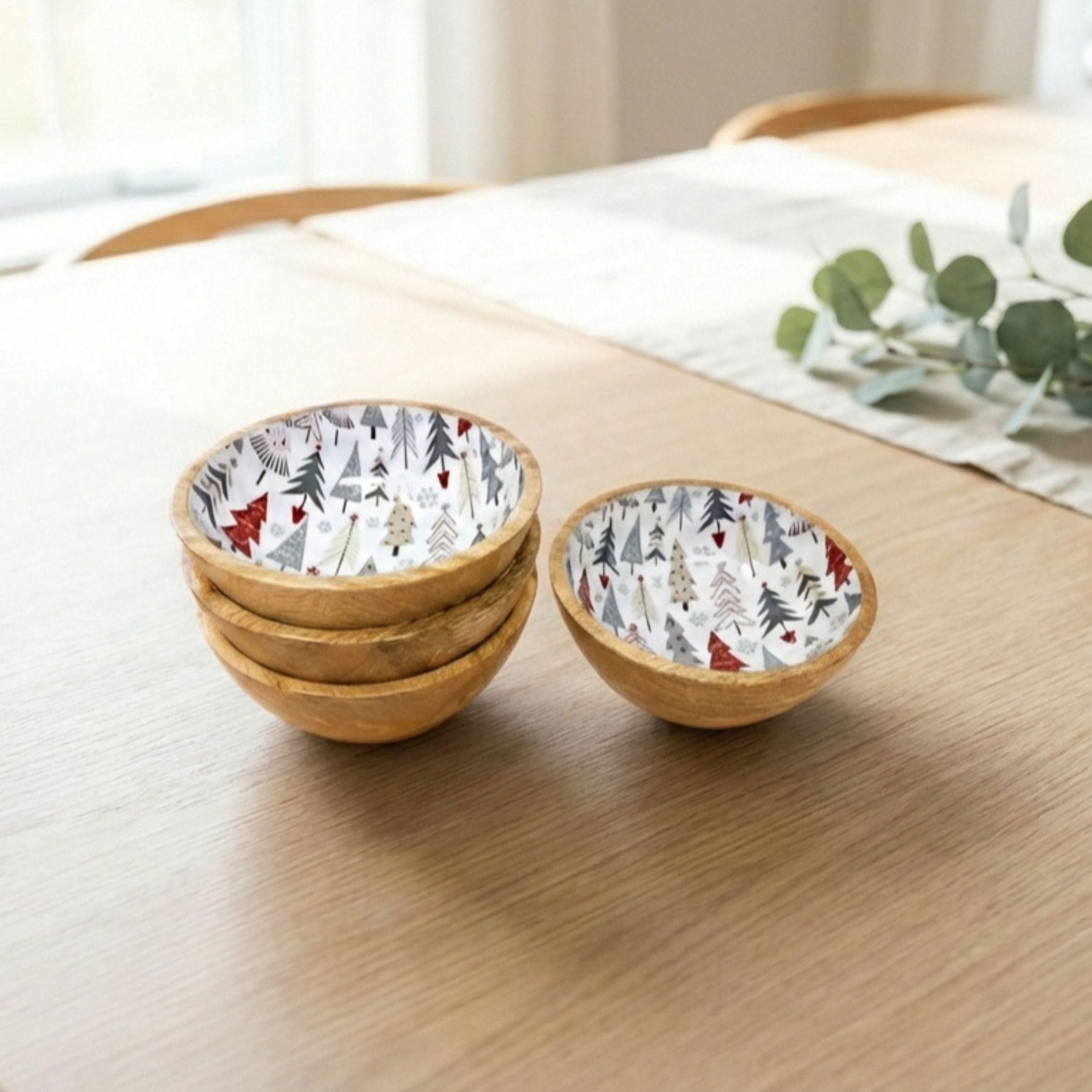 Small Bowl with Holiday Enamel, Set of 4