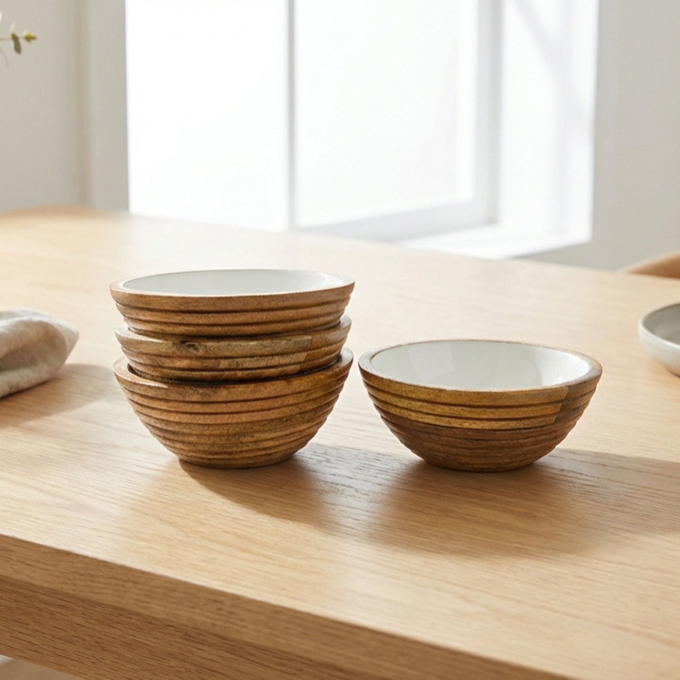 Small Bowl with White Enamel, Set of 4