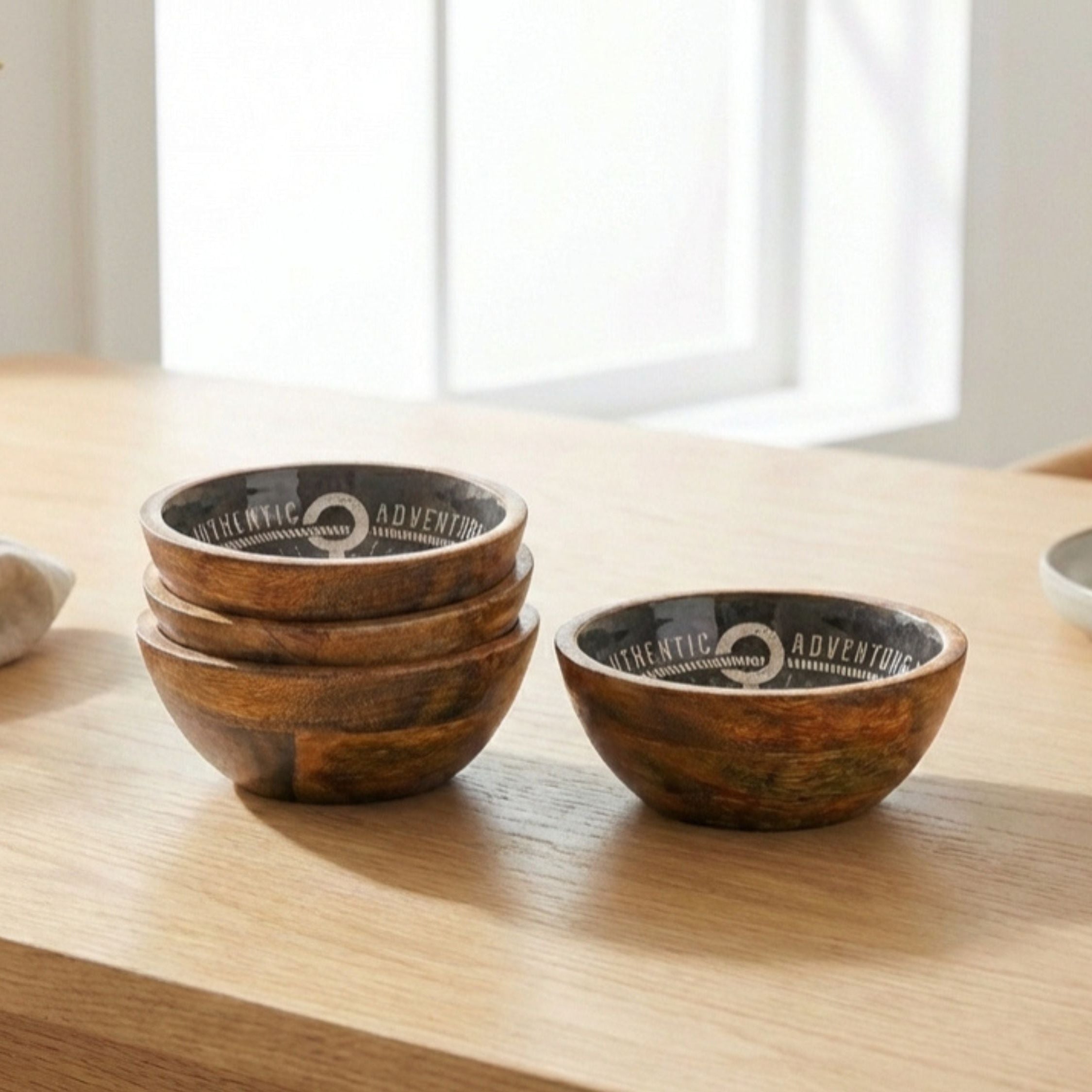 Small Bowl with Sea Story Enamel, Set of 4