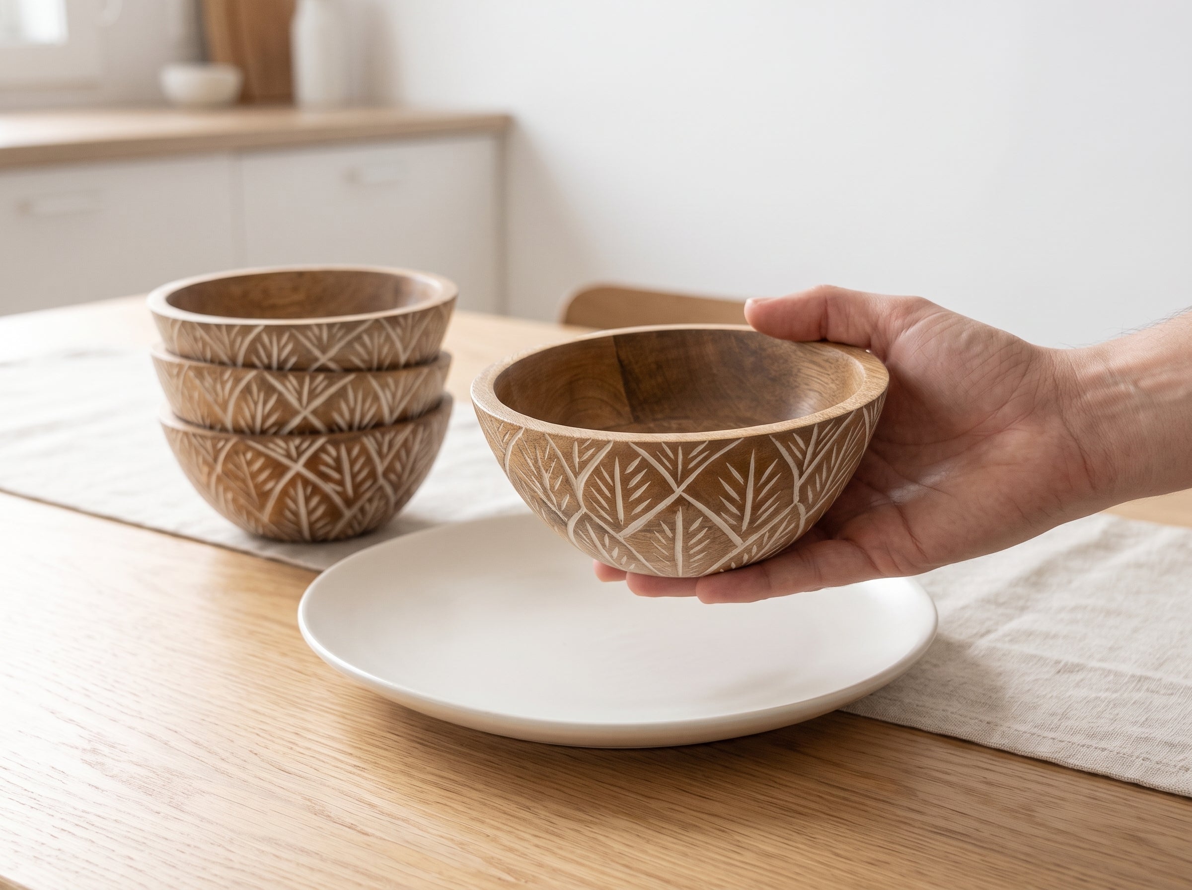 Small Bowl with White Washed Carving, Set of 4