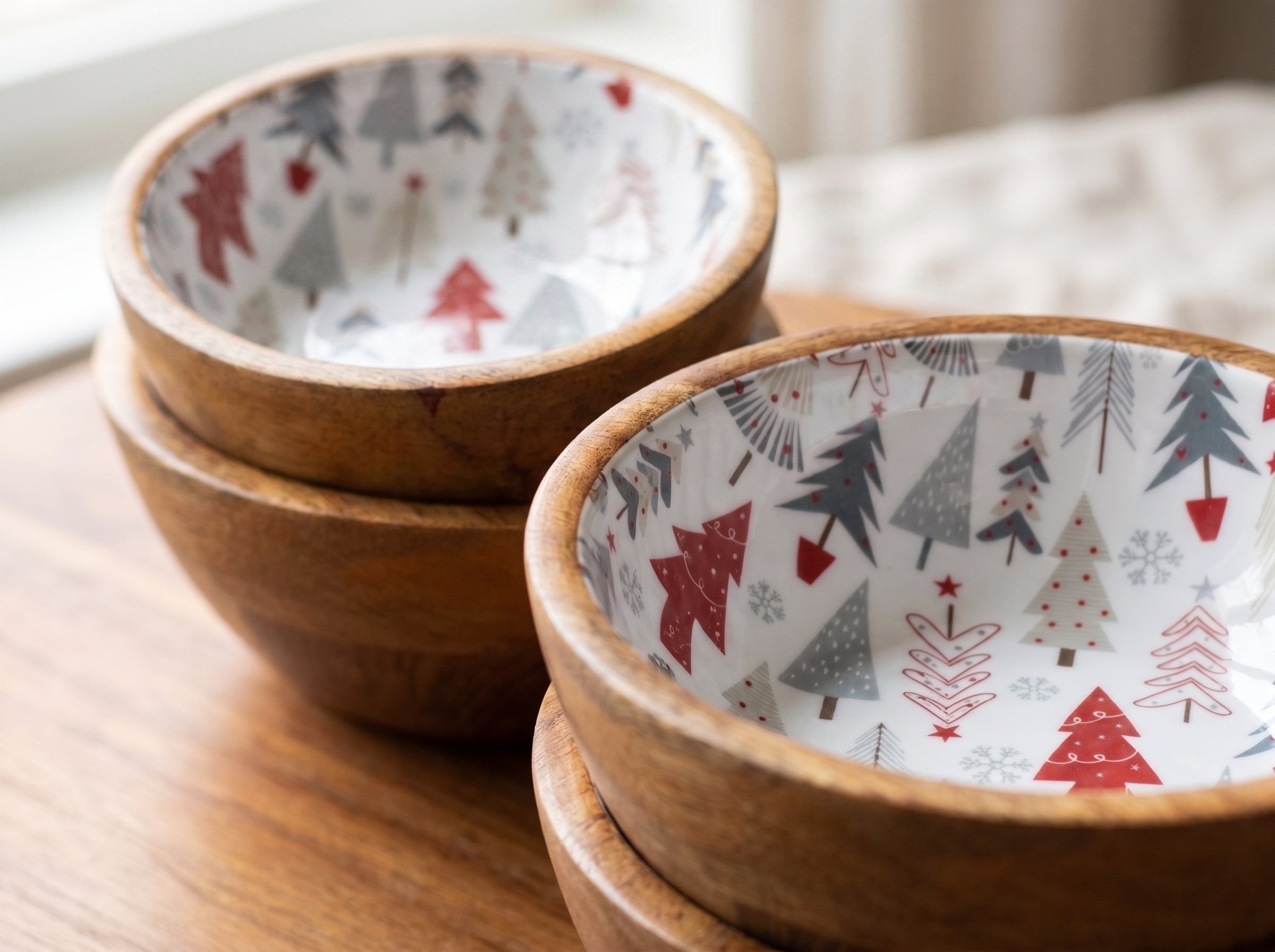 Small Bowl with Holiday Enamel, Set of 4
