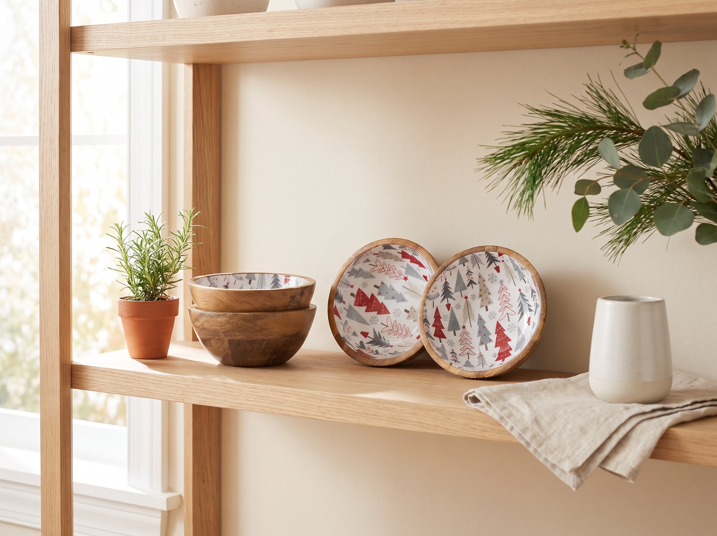 Small Bowl with Holiday Enamel, Set of 4