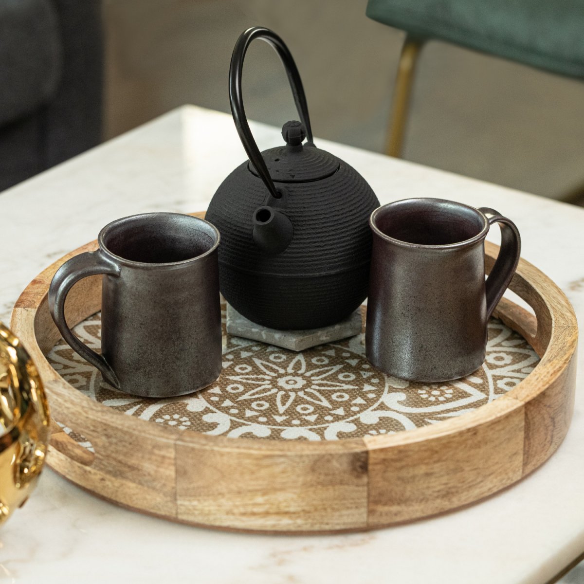 Round Wooden Coffee Table Tray with Knitted Cotton Mat & Glass base display image with kettle & tea cups front angle- Aesthetic Living