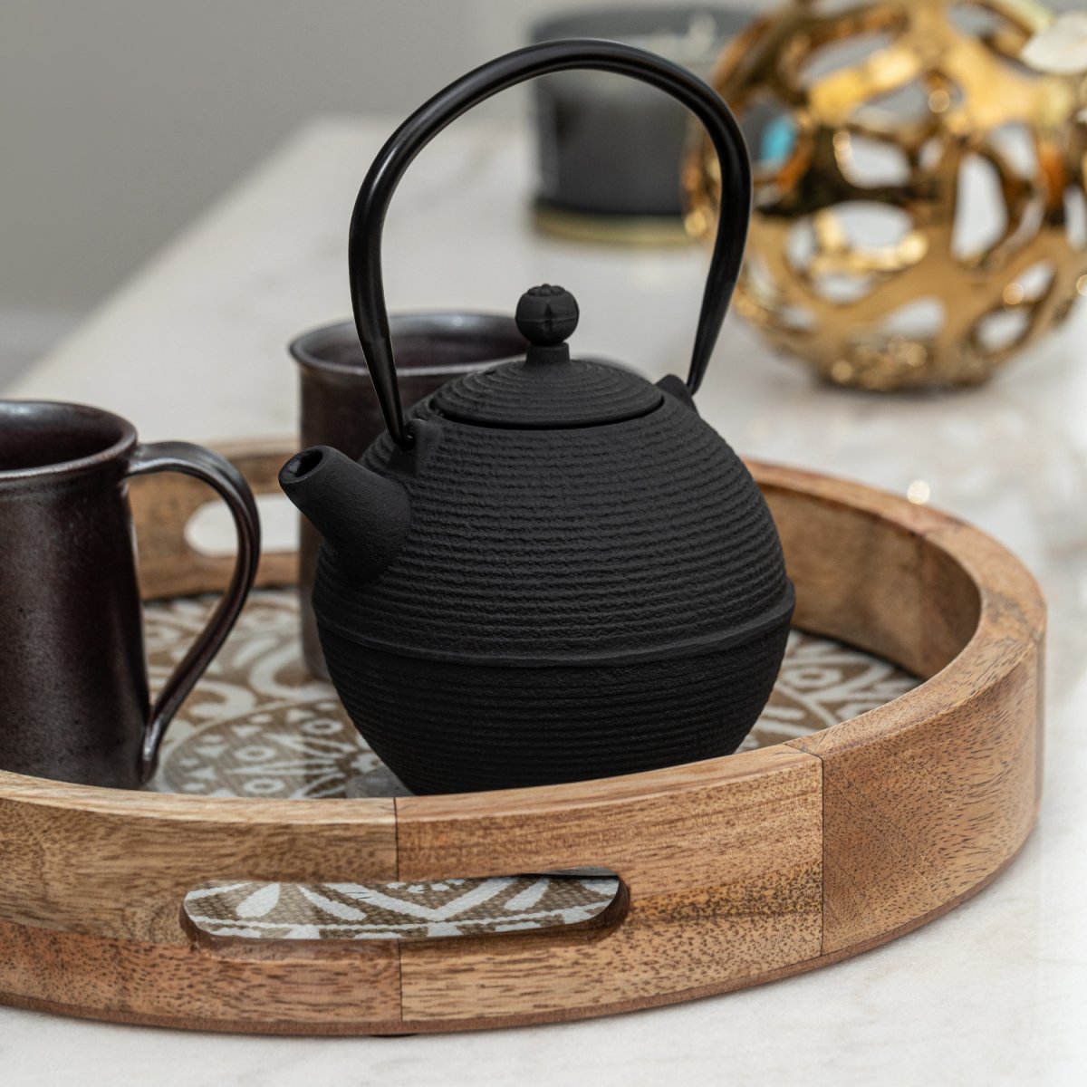 Round Wooden Coffee Table Tray with Knitted Cotton Mat & Glass base close-up display image with kettle & tea cups- Aesthetic Living